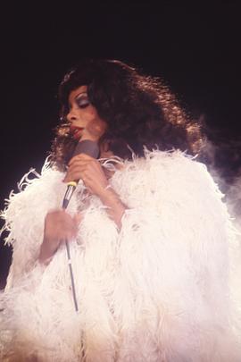 <span style='color:red'>爱</span>你到无可自拔，唐娜·<span style='color:red'>莎</span>曼 Love to Love You, Donna Summer
