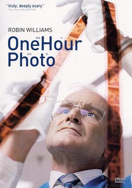 <span style='color:red'>一小时快照 One Hour Photo</span>