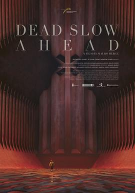 <span style='color:red'>缓缓</span>前行的老货轮 Dead Slow Ahead
